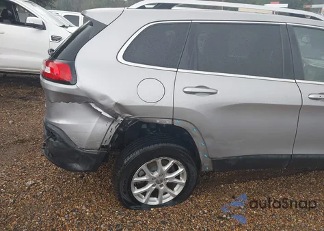 2018 Jeep Cherokee Latitude Plus 4X4 из США, поврежденный, VIN 1C4PJMLB2JD548379